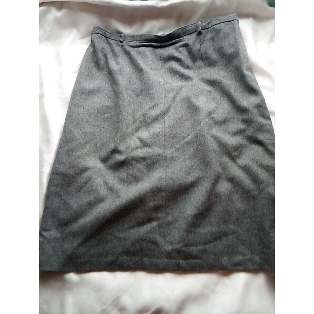 leslie fay Women Midi Gray skirt Sz 14